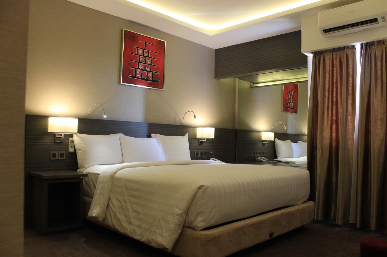 Biz Hotel Batam Nagoya Kültér fotó